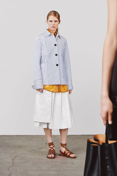 Look 24